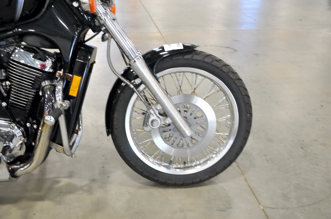 Купить мотоцикл Suzuki Intruder800 2002 фото 15